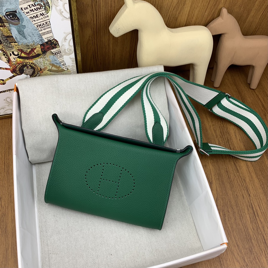 에르메스 비드포쉬 백 토고 베르 베흐티고